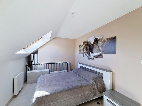 Lorient,  Belle maison familiale avec piscine et grand jardin plein sud