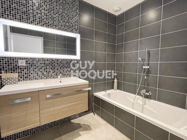 CANOHES, Maison 3 faces, 92 m2, 3 chambres, garage, piscine.