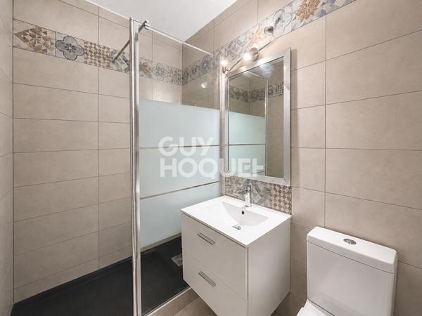 Appartement Studio cabine avec locataire à l'année.