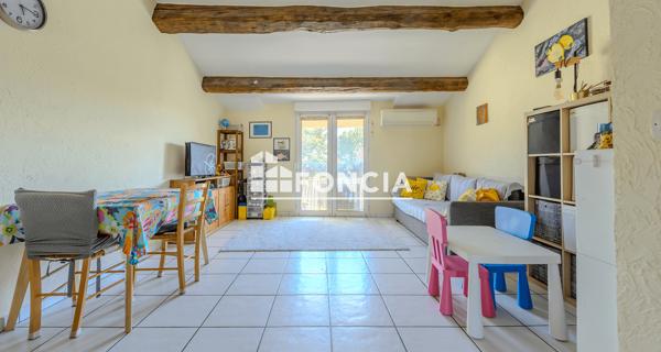 À vendre Appartement 4 pièces 77.59 m² - Courthézon 84350