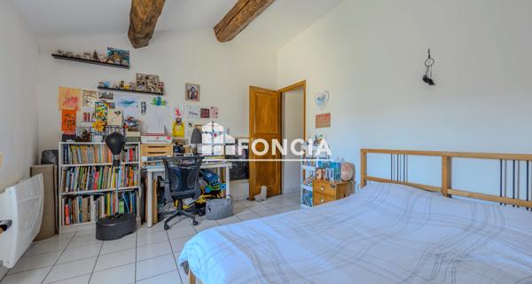 À vendre Appartement 4 pièces 77.59 m² - Courthézon 84350
