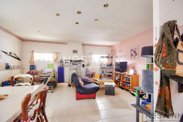 A VENDRE - Maison 2 Chambres en impasse - Vendue avec locataires en place