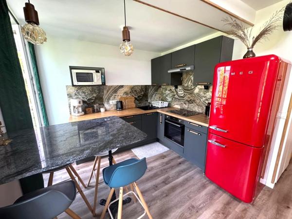 Appartement rénové à PARIS 18EME ARRONDISSEMENT (75018)