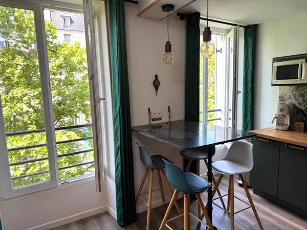 Appartement rénové à PARIS 18EME ARRONDISSEMENT (75018)