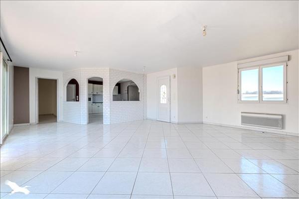 Maison à vendre |  Chaptelat |  4 pièces | 126 m²