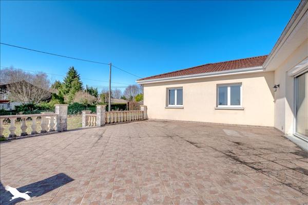 Maison à vendre |  Chaptelat |  4 pièces | 126 m²