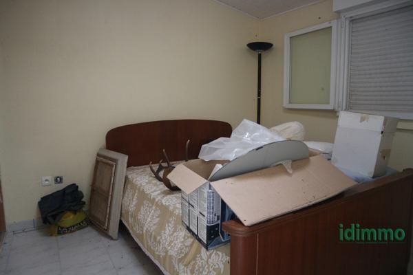 BELLE MAISON DE CONSTRUCTION TRADITIONNELLE DE 100 M2 SUR UN TERRAIN CLOS DE 1000 M2 . AU CENTRE DE LA JARRIE. La Jarrie (17220)