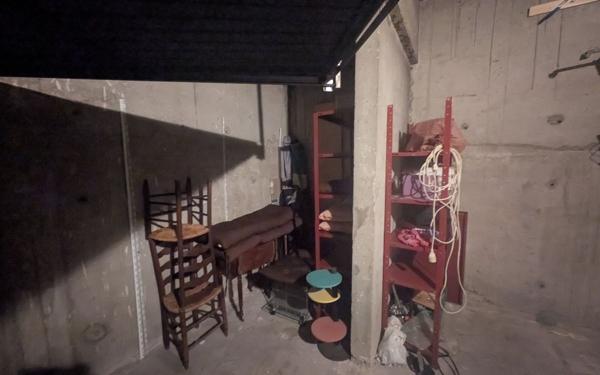 Stationnement à vendre    18 m2 Saint-Maur-des-Fossés