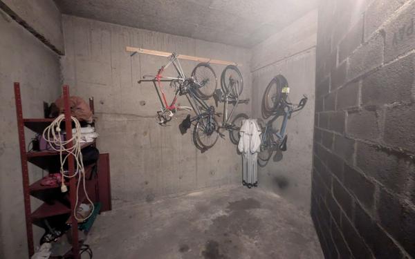 Stationnement à vendre    18 m2 Saint-Maur-des-Fossés