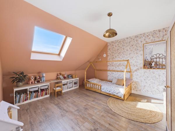 Maison
         7 pièces
        - 164 m² Exclusivité 399 000 € *