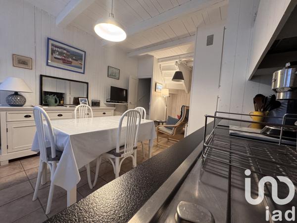 Maison de village 4 pièces de 50 m² à Les Portes-en-Ré (17880)