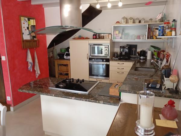 Adossée au rempart de MONCONTOUR 4 chambres