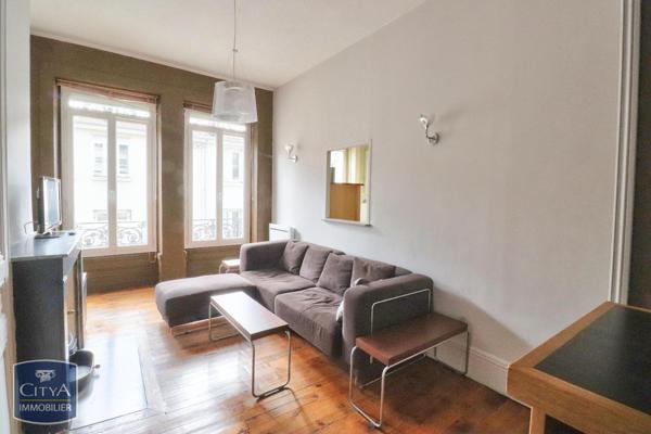 Appartement à louer 2 pièces 51.49m²
