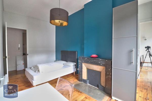 Appartement à louer 2 pièces 51.49m²