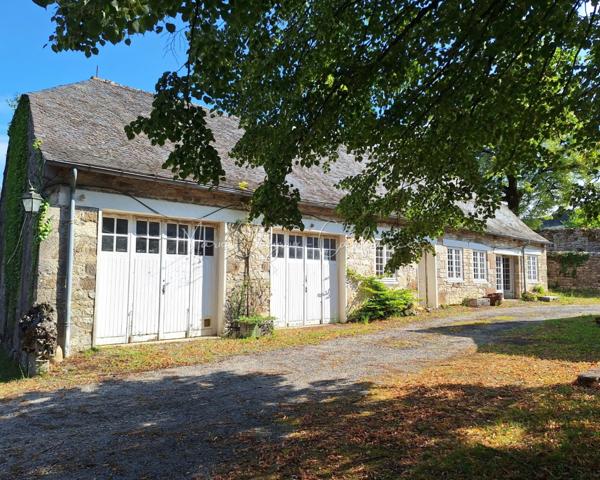 Domaine en pierres avec dépendances - JUGEALS NAZARETH (19)