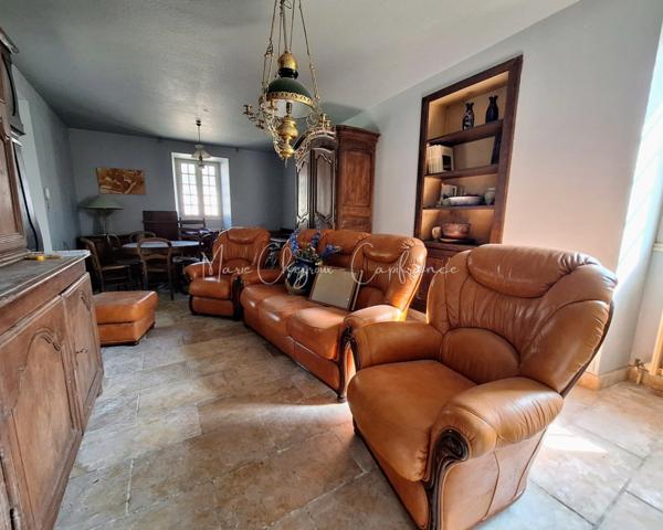 Domaine en pierres avec dépendances - JUGEALS NAZARETH (19)