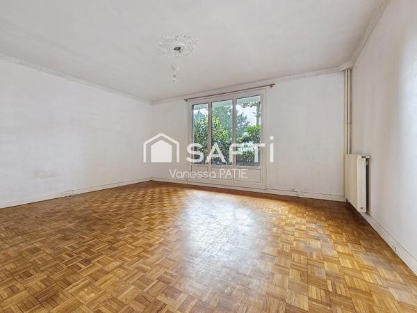 Bel extérieur ensoleillé !