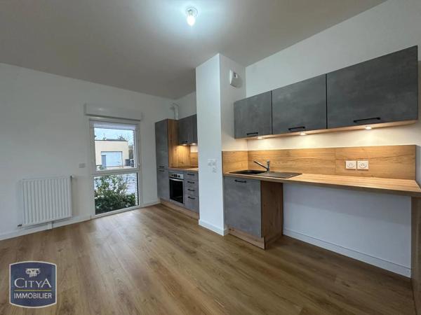 Appartement à louer 3 pièces 64.75m² Luisant (28600)
