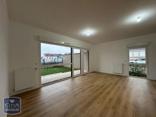 Appartement à louer 3 pièces 64.75m² Luisant (28600)