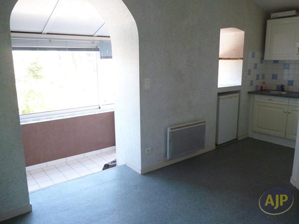 Location appartement Getigne : 420 € - AJP Immobilier Clisson