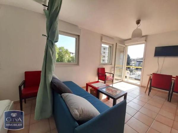 Appartement à louer 1 pièce 33.54m² Saint-Julien-en-Genevois (74160)
