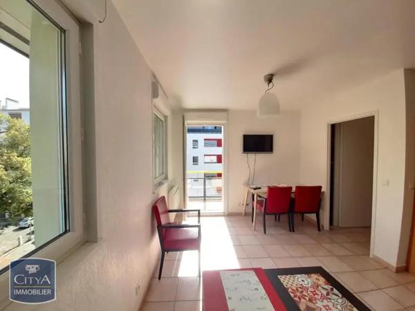 Appartement à louer 1 pièce 33.54m² Saint-Julien-en-Genevois (74160)