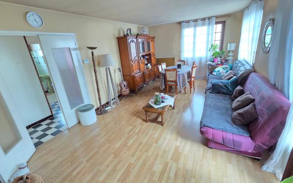 Maison à vendre    6 pièces •  Tremblay-en-France