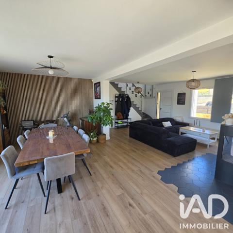 Maison à vendre 7 pièces 165,19 m² Beauchamps