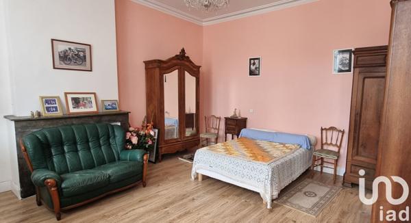 Maison à vendre 7 pièces 260 m² Isle-Saint-Georges