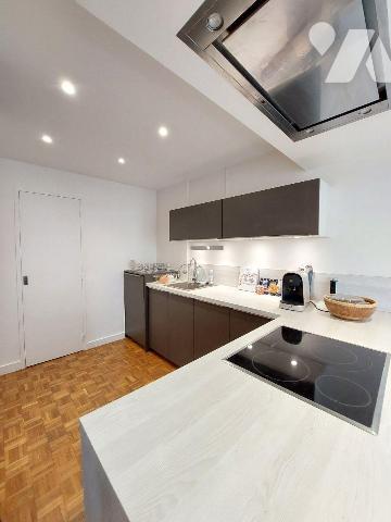 Appartement 4 pièces 92 m² RENNES, T4 - RENNES COLOMBIER - Centre ville - Dans immeuble avec as...