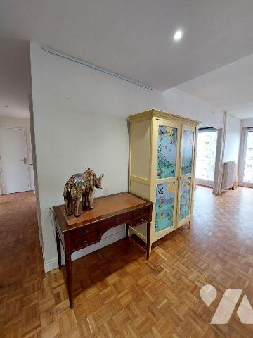 Appartement 4 pièces 92 m² RENNES, T4 - RENNES COLOMBIER - Centre ville - Dans immeuble avec as...