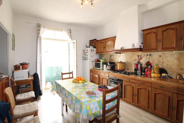 Immeuble à vendre à BEAUMONTOIS EN PERIGORD (24440) - Dordogne