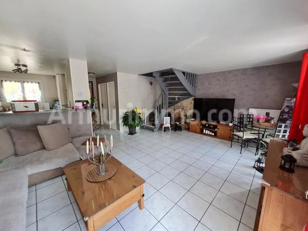 Vente Maison 5 pièces 91 m2 à Saint-Pierre-du-Perray