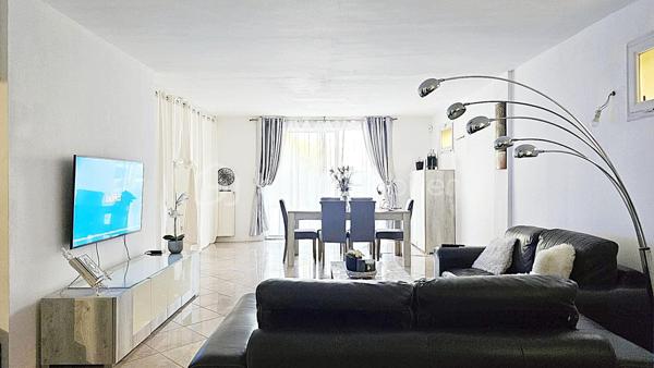 Maison traditionnelle de 312 m²