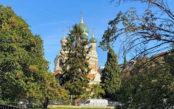 Appartement à vendre    3 pièces • 85 m2 Nice