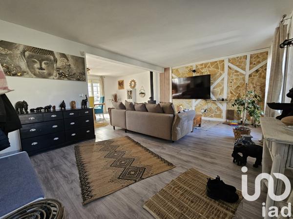 Maison 6 pièces de 133 m² à Évry-Grégy-sur-Yerre (77166)