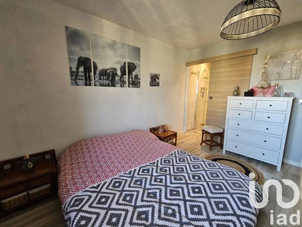 Maison 6 pièces de 133 m² à Évry-Grégy-sur-Yerre (77166)