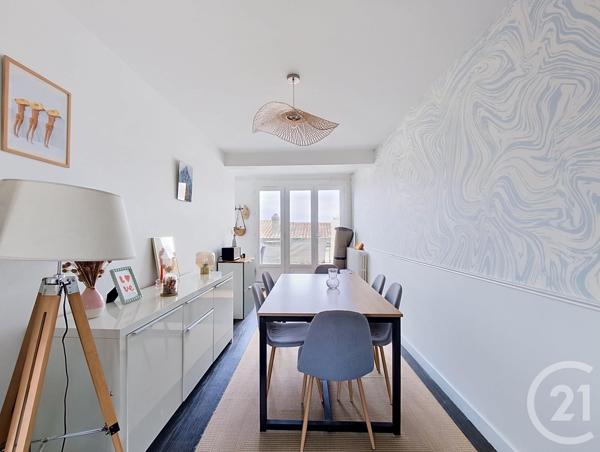 Appartement T3 à vendre  3 pièces - 62 m 2   BORDEAUX  - 33