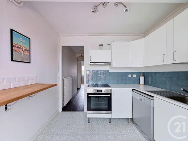 Appartement T3 à vendre  3 pièces - 62 m 2   BORDEAUX  - 33