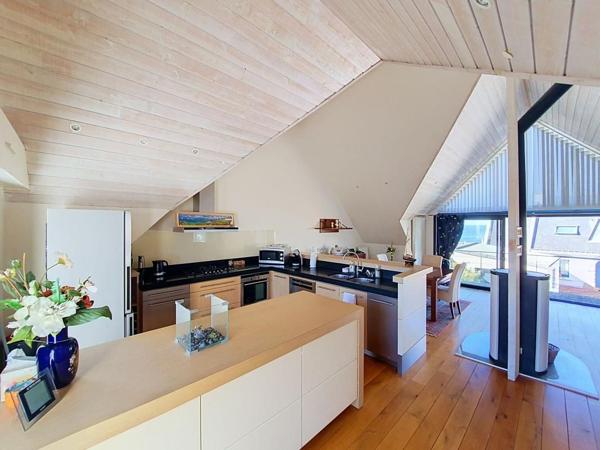 EXCLUSIVITÉ PLOEMEUR : Maison Kerroch avec vue mer