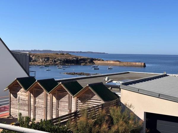 EXCLUSIVITÉ PLOEMEUR : Maison Kerroch avec vue mer