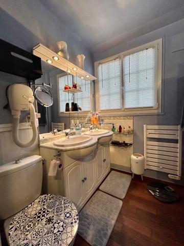 Maison 6 pièce(s) 123 m2 €595 000 ** - Référence 1068