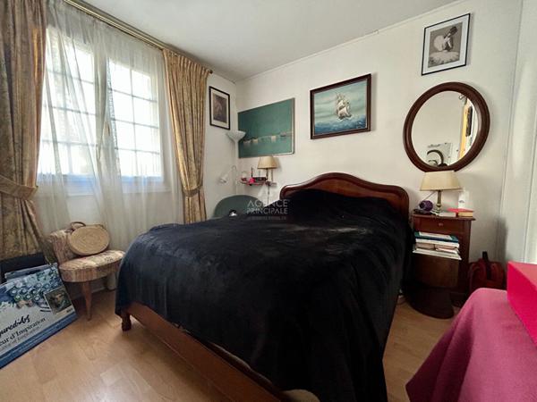 Maison 6 pièce(s) 123 m2 €595 000 ** - Référence 1068