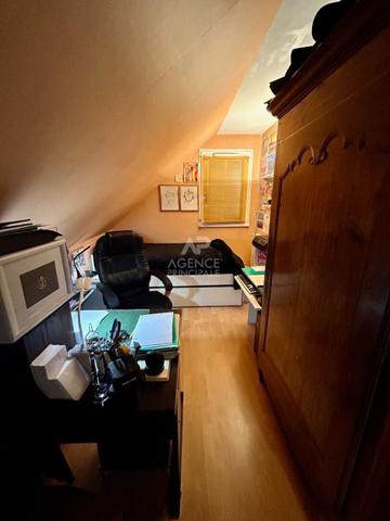 Maison 6 pièce(s) 123 m2 €595 000 ** - Référence 1068