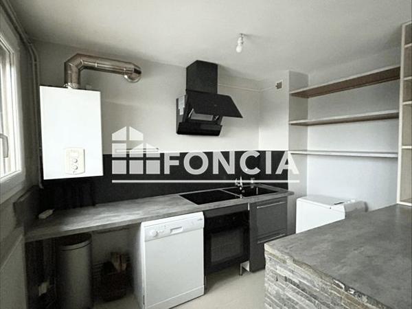 Location Appartement 3 pièces 57.7 m² - 24 A&B RUE DE MOLINA Saint.etienne 42000