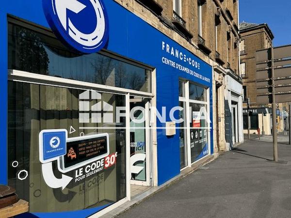 Location Local commercial 1 pièce 82 m² - 5 AVENUE D'ARCHES Charleville Mezieres 08000