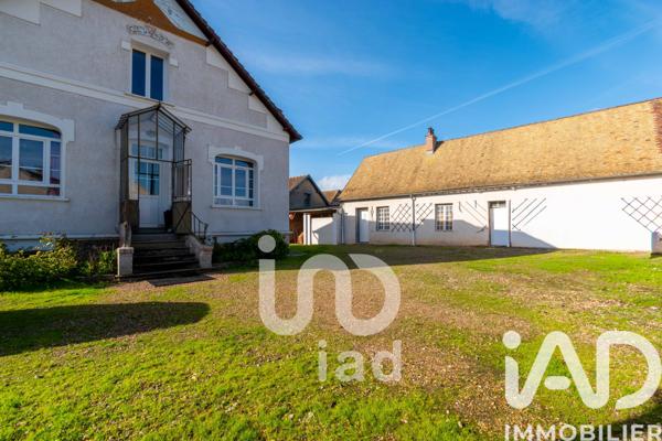 Maison à vendre 9 pièces 166 m² Ézy-sur-Eure