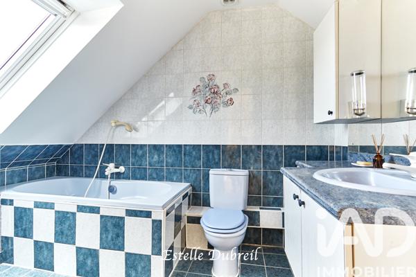 Maison à vendre 5 pièces 103 m² Montigny-le-Bretonneux