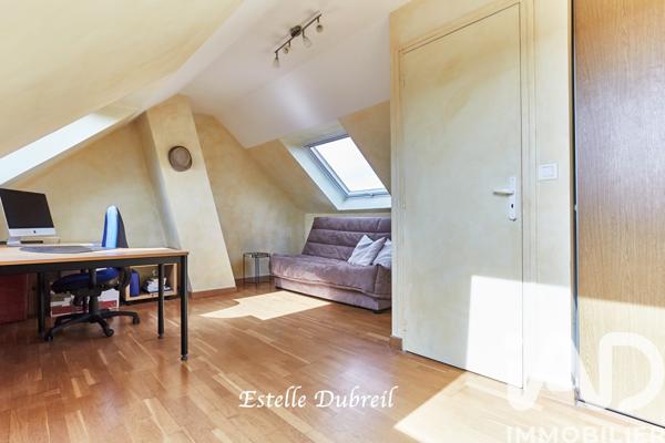 Maison à vendre 5 pièces 103 m² Montigny-le-Bretonneux