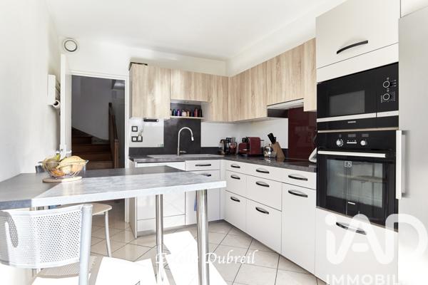 Maison à vendre 5 pièces 103 m² Montigny-le-Bretonneux